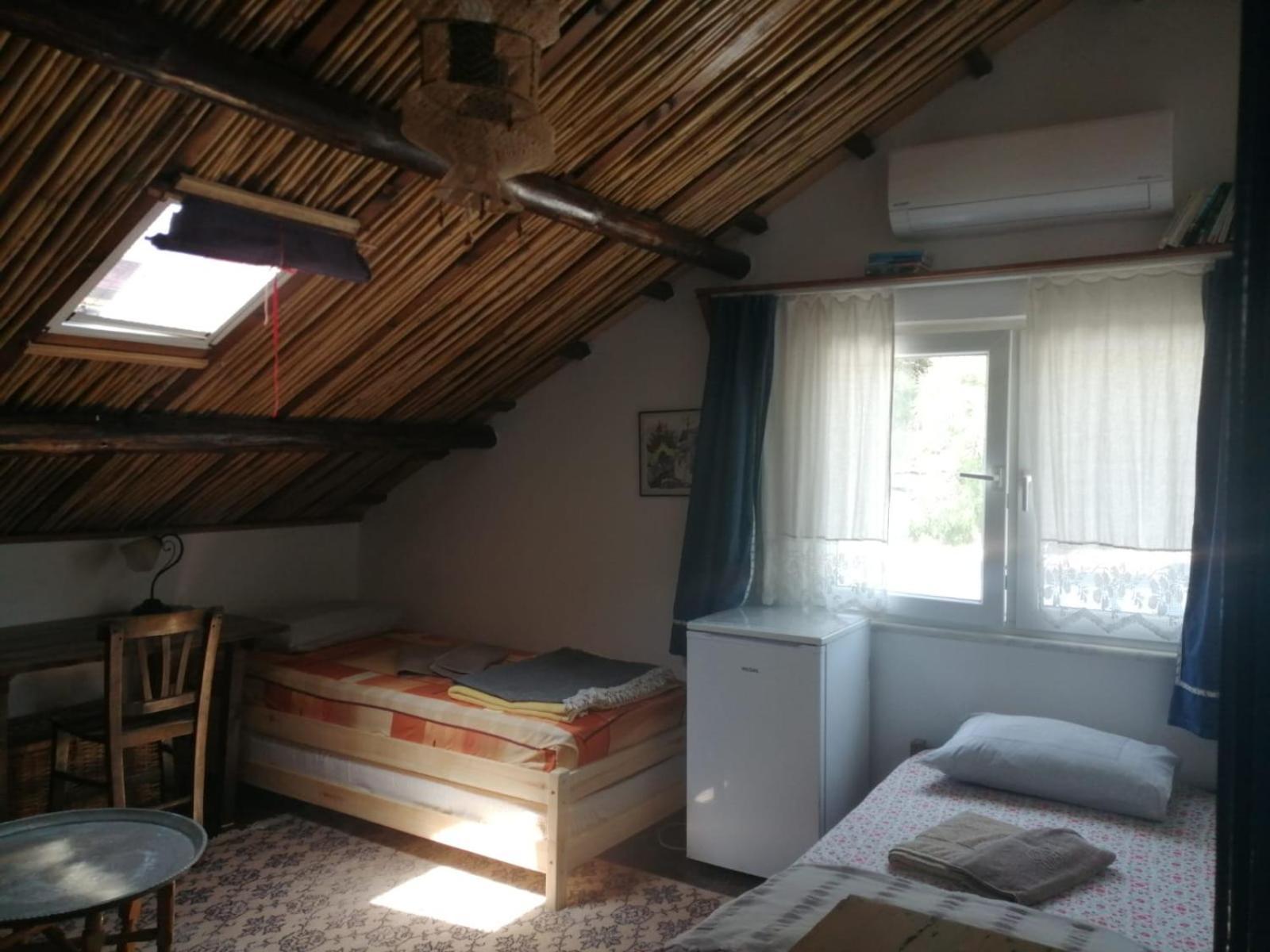 Gazde/Camere de închiriat Ecer Kusadası